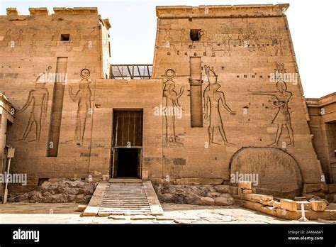  Der Tempel von Isis auf Philae: Eine faszinierende Reise in die Vergangenheit