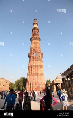  Der Qutub Minar: Ein majestätischer Turm mit mystischer Geschichte